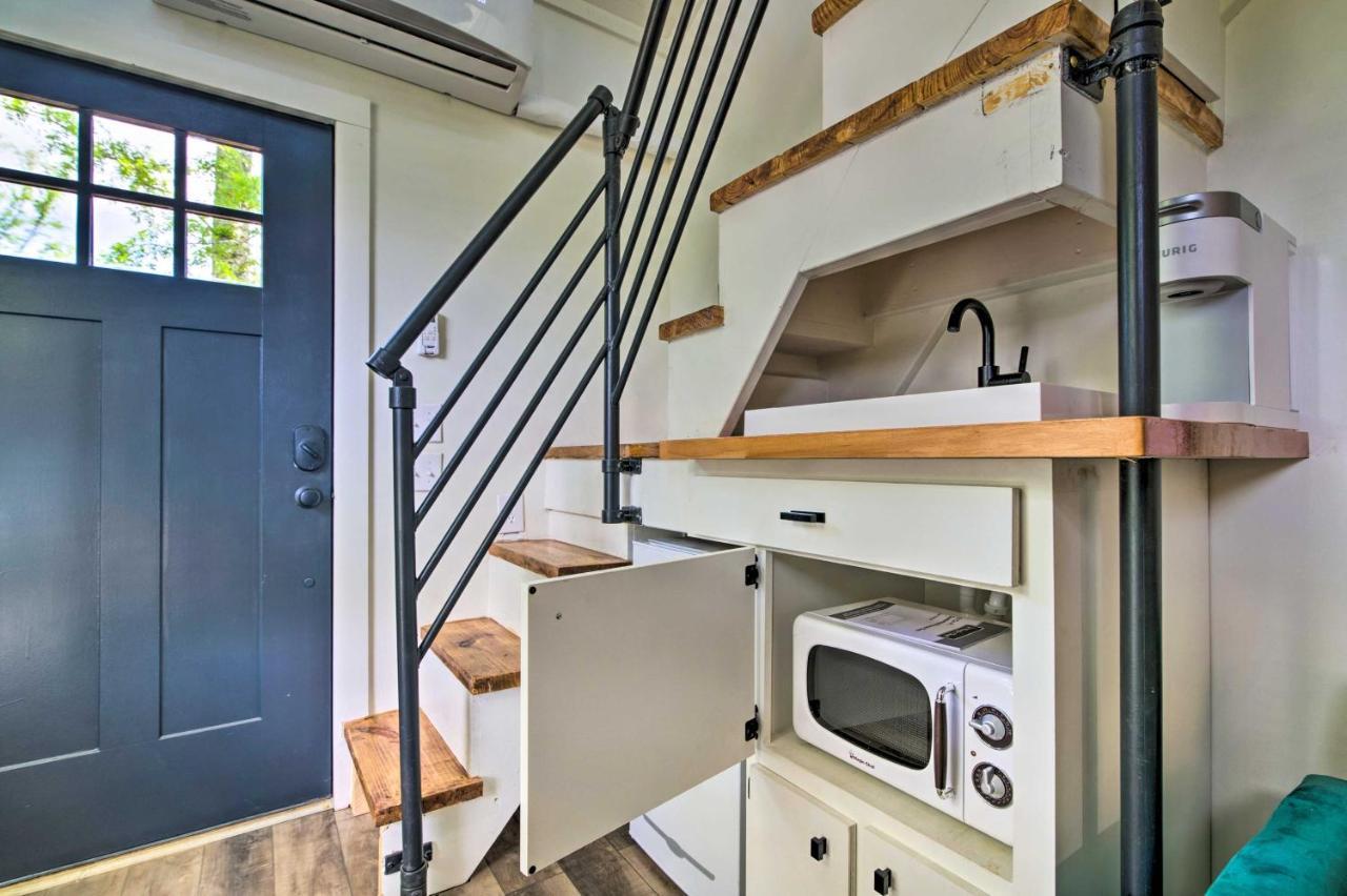 Modern Starkville Tiny Home Near Dining And Msu Экстерьер фото