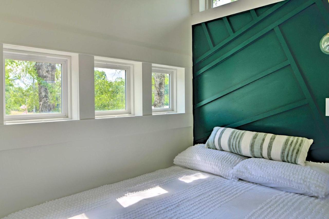 Modern Starkville Tiny Home Near Dining And Msu Экстерьер фото